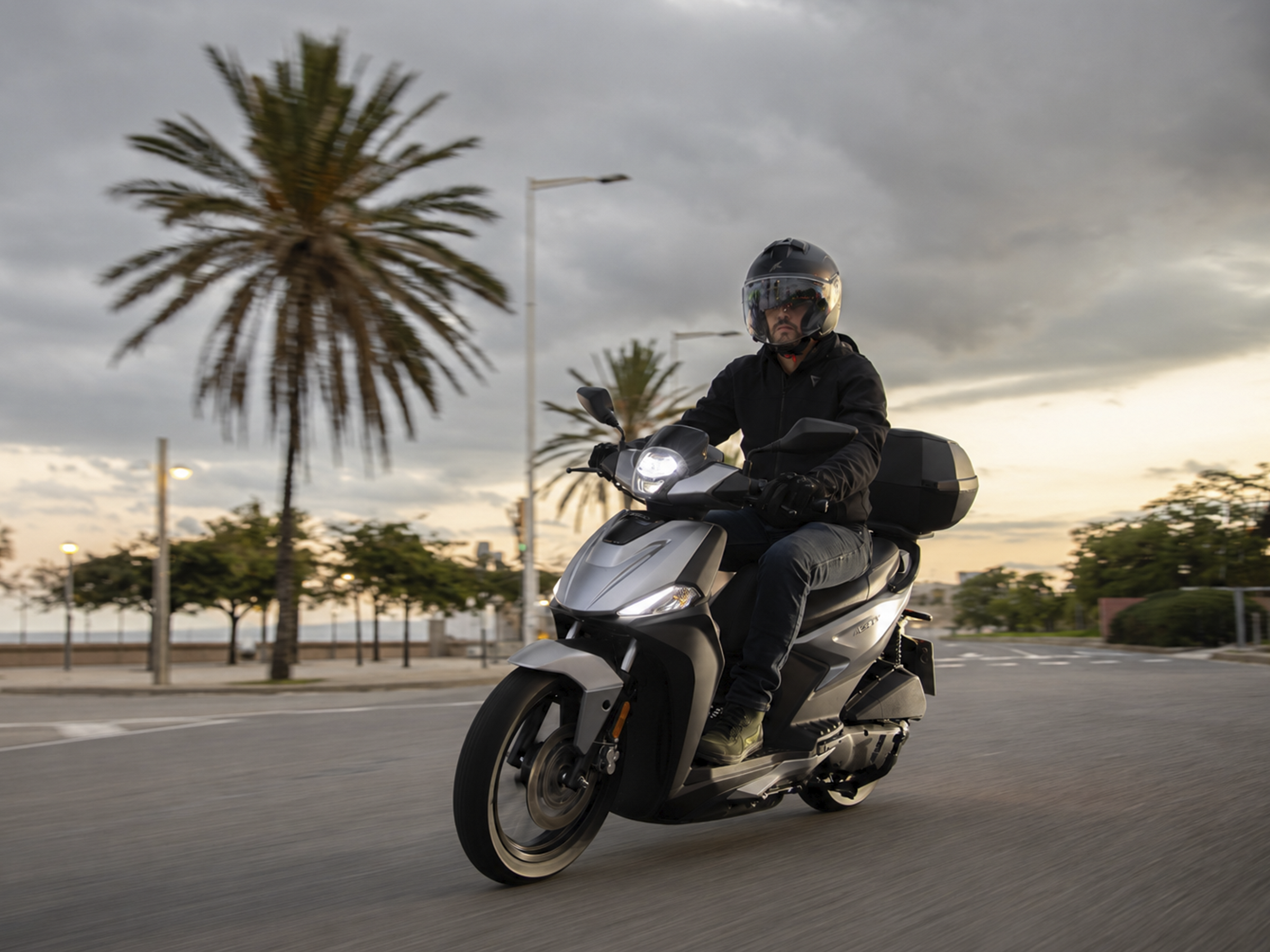 Agility NX 125 en Motomundi Zaragoza