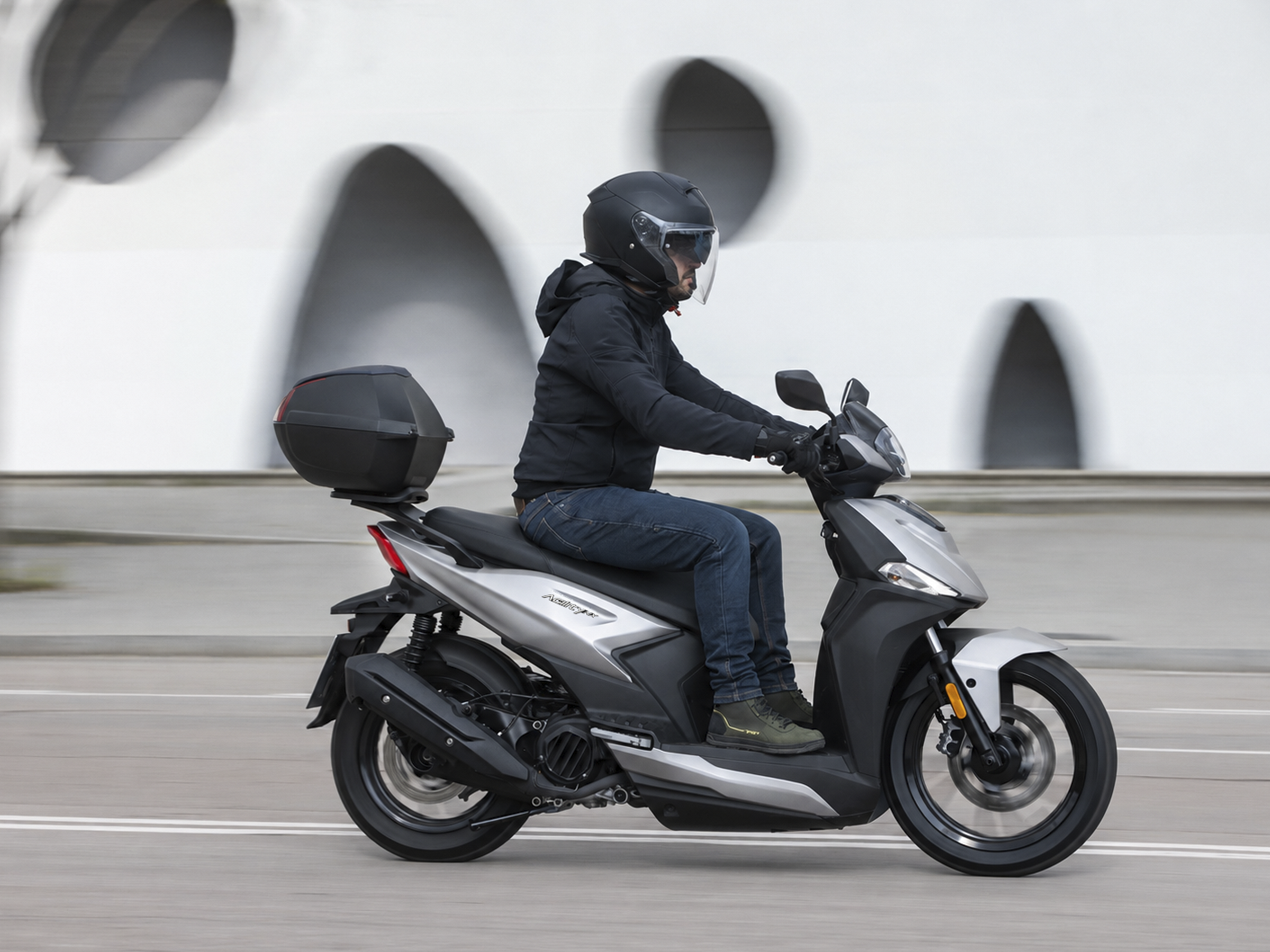 Agility NX 125 en Motomundi Zaragoza